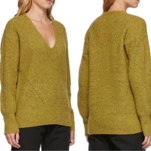 rag & bone Donegal oversized recycled wool blend Olive V-Neck Sweater M